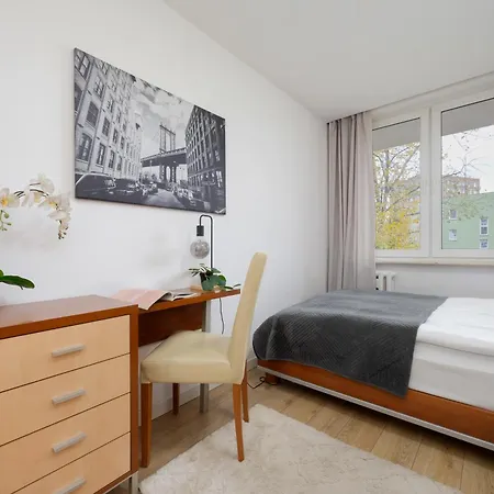דירה Suwalska Comfort Family Apartament With Balcony By Renters ורשה